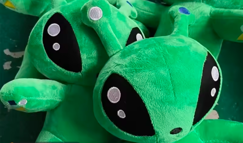 1pc alien plush